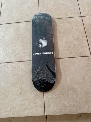 Johnny cash skateboard - johnny,