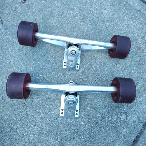 Longboard skateboard trucks